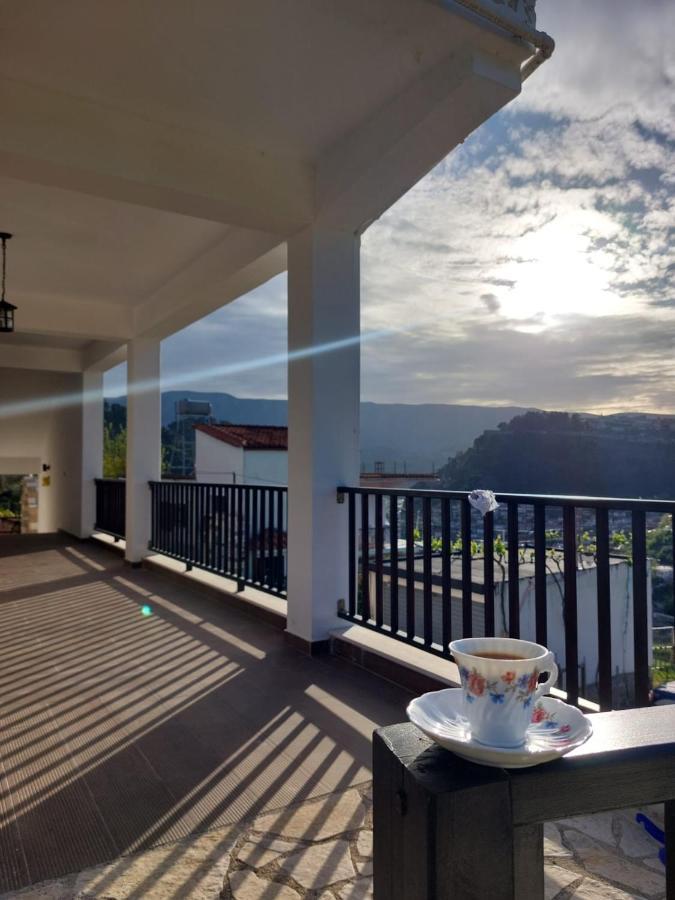 Guest House Gorani Berat Exterior foto